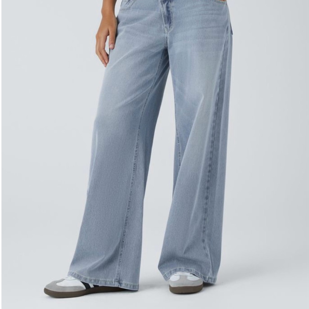 HALARA Sky Blue Flare Jeans